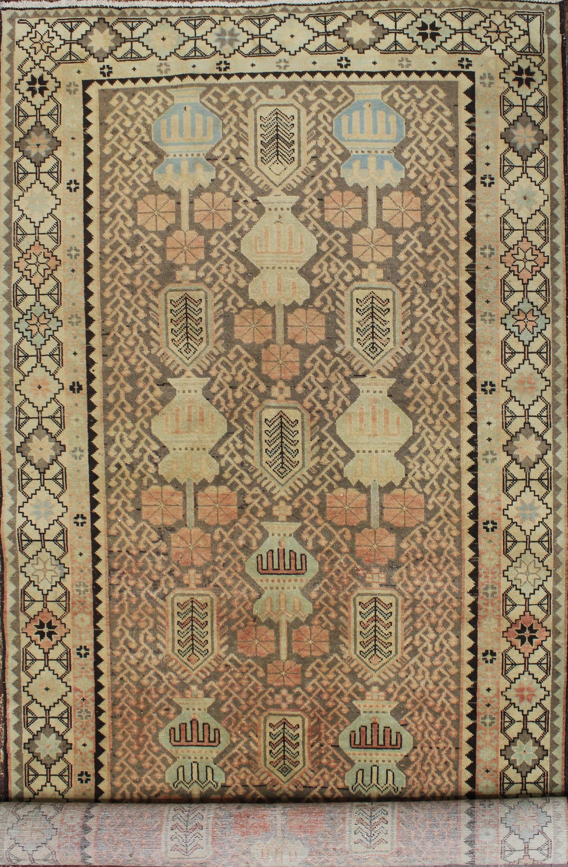 Persian Malayer Rug circa 19th Century (Antique -100% Wool)