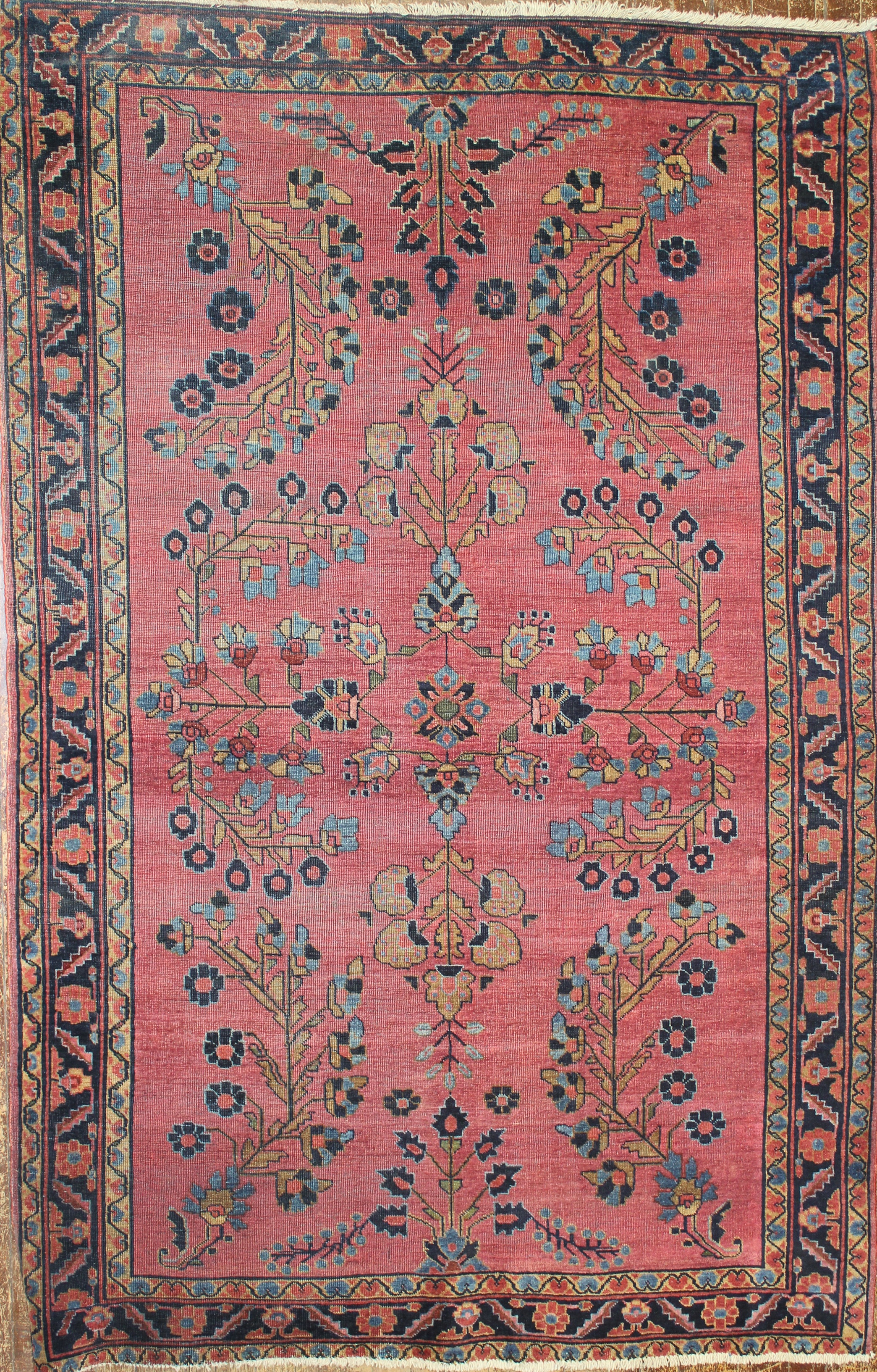 Persian Saruk Rug circa 1910 (Antique -100% Wool)