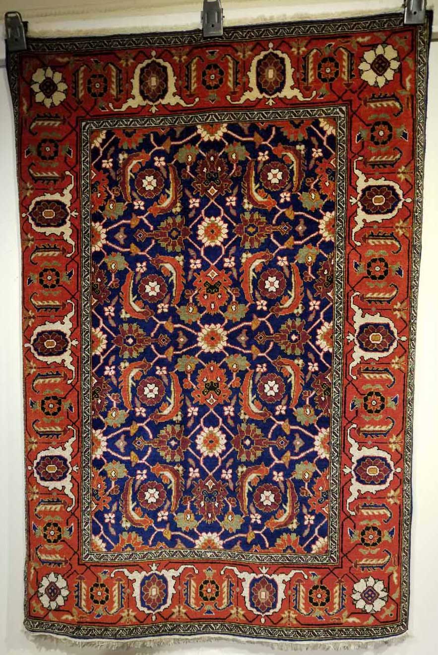 Persian Varamin Rug (Antique -100% Wool)