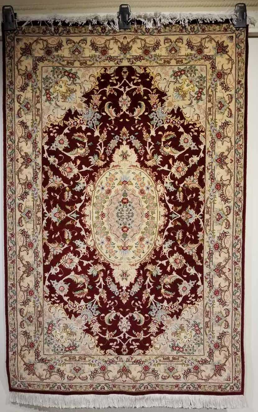 Persian Tabriz Rug (Traditional -100% Wool & Silk)
