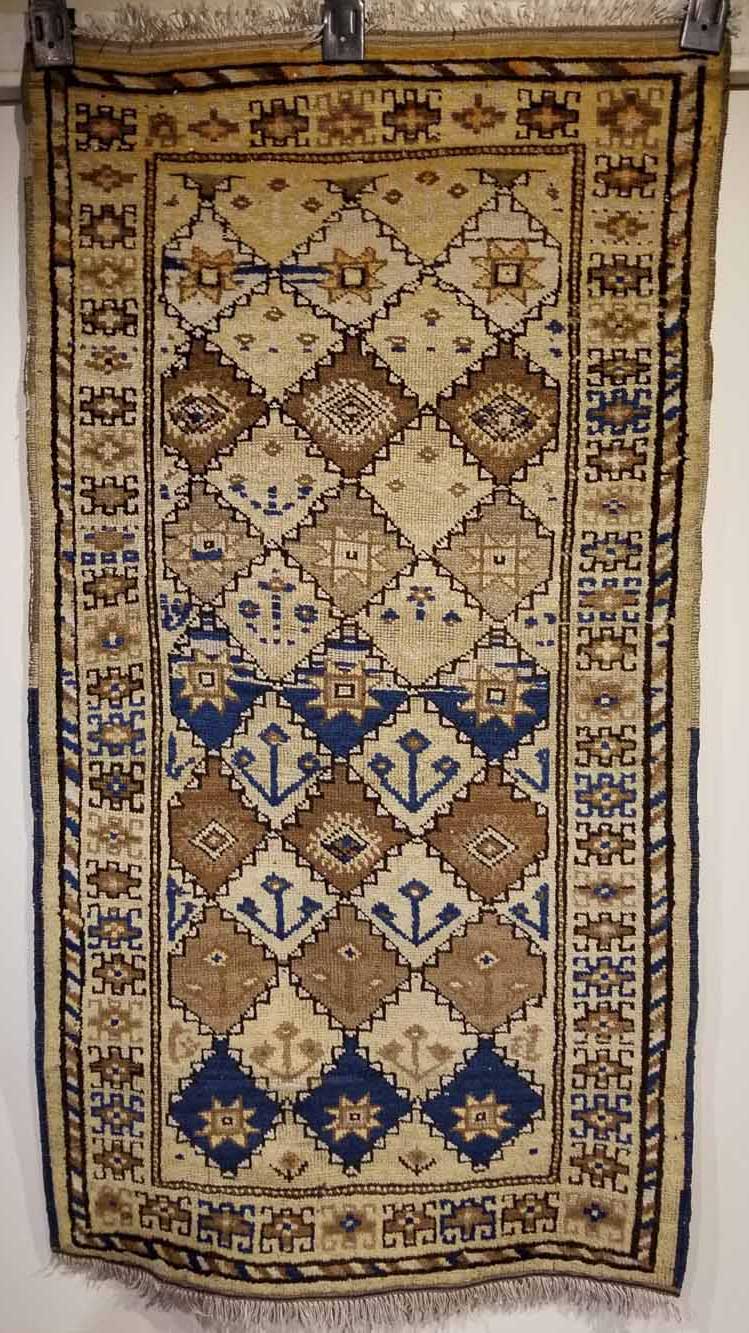 Persian Zabul Rug (Antique -100% Wool)