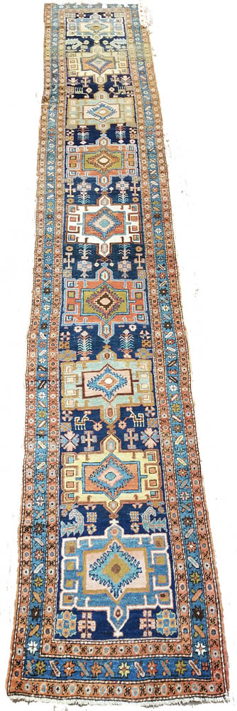 Persian Heriz Rug (Antique -100% Wool)
