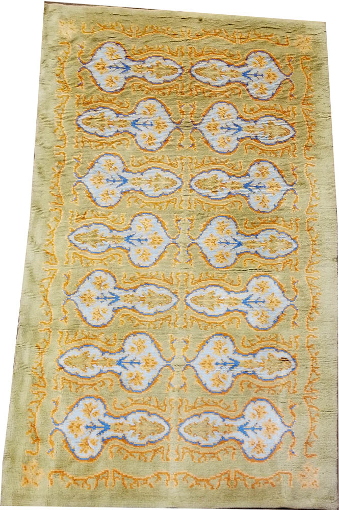 Irish Donegal Rug (Antique -100% Wool)