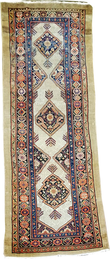 Persian Sarab Rug (Antique -100% Wool on cotton)