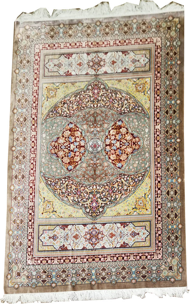 Persian Qume Silk Rug with Signature (Traditional -100% Silk)
