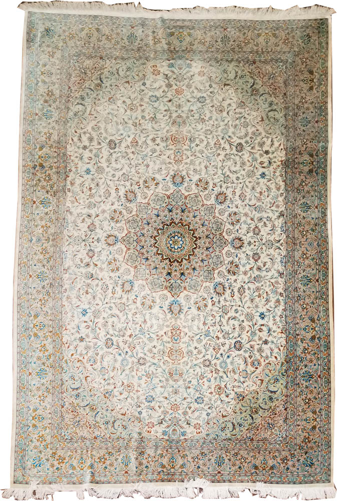 Fine Persian Kashan Silk Rug (Traditional -100% Silk)
