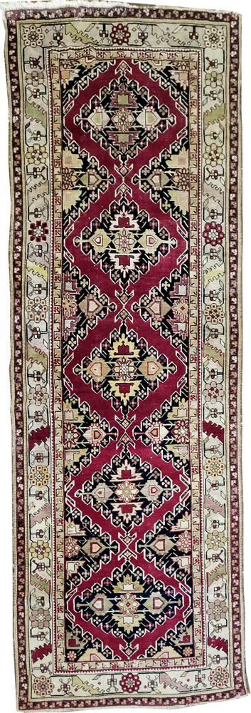 Caucasian Rug (Antique -100% Wool)