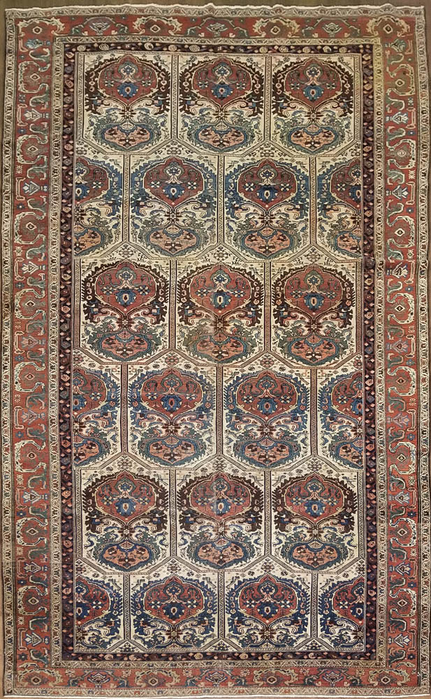 Persian Bakhtiari Rug (Antique -100% Wool)