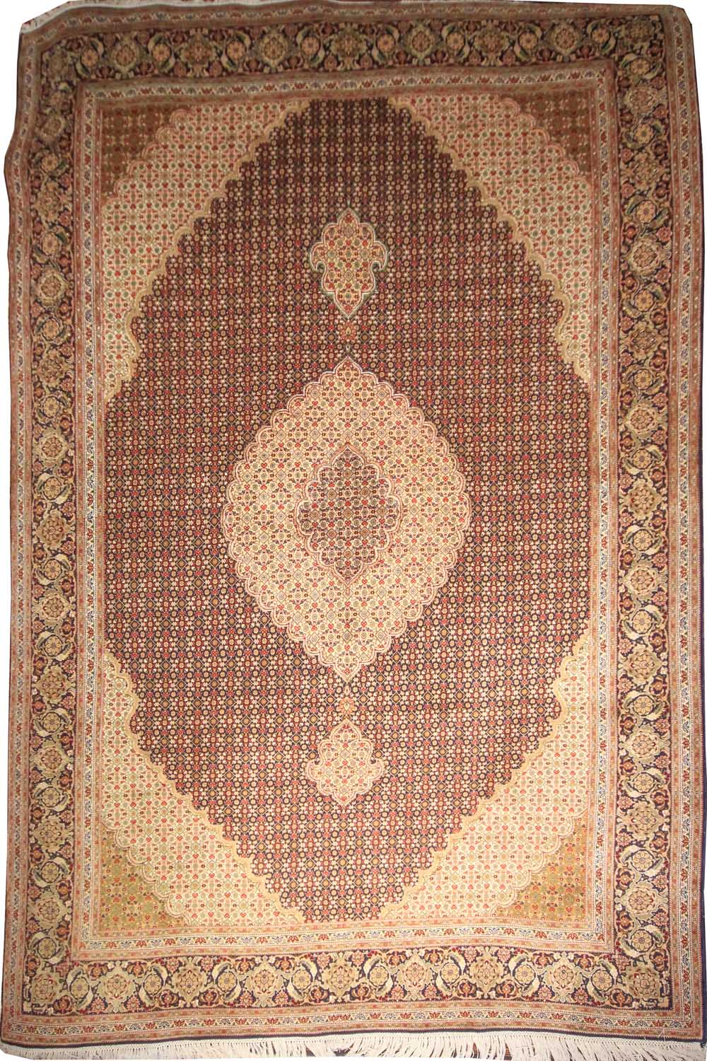 Fine Persian Tabriz Mahi Rug (Traditional -100% Wool and Silk on Cotton)